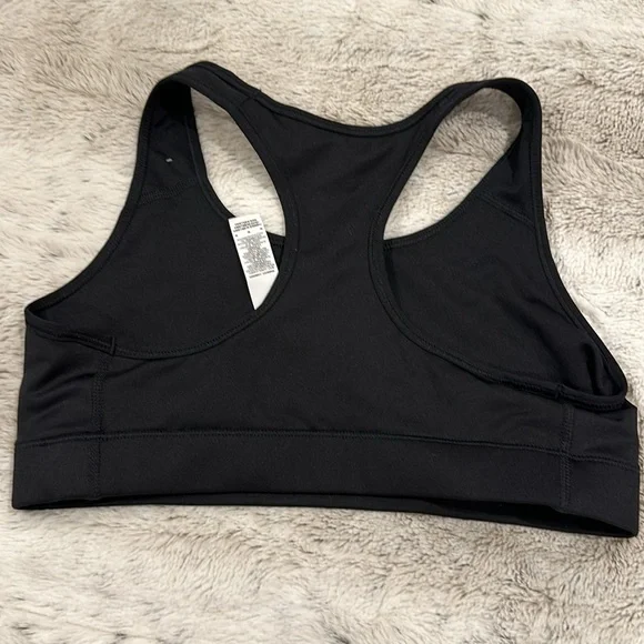 Nike sports bra - Picture 2 of 2